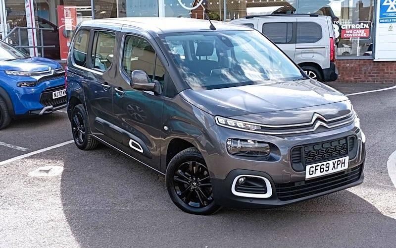 Used Citroën Berlingo Flair 131 HP (96 kW) 2020 Grey MPV
