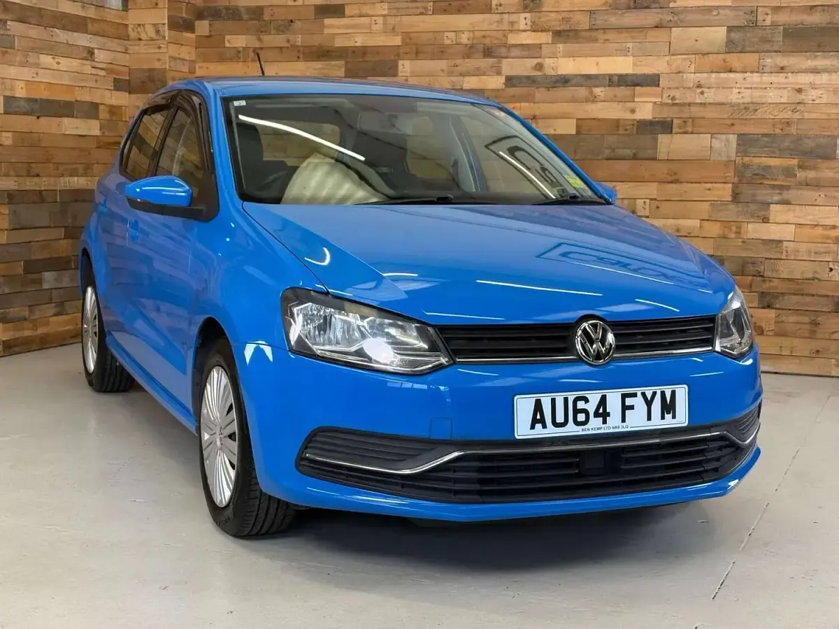 Used VW Polo SE 90 HP (66 kW) 2015 Hatchback