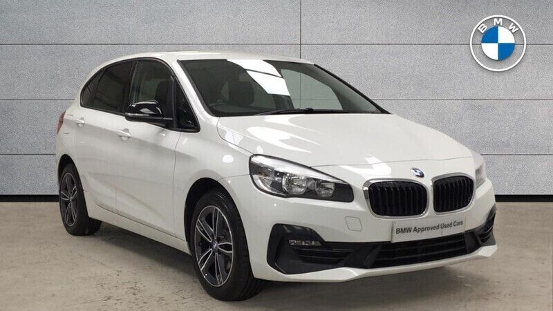 White Used 2018 BMW 218 Active Tourer Sport Line MPV | £11,895 (Fair price) - Image 1/4