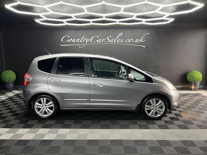 Silver Used 2009 Honda Jazz EX Hatchback | £6,990 (Fair price) - Image 1/2