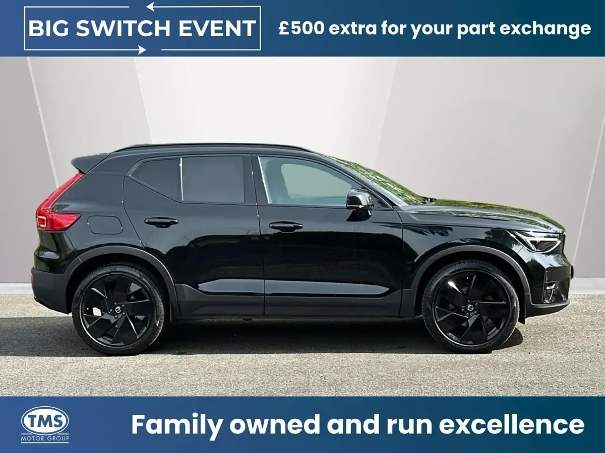 Usado Volvo XC40 Plus 2025 Preto SUV