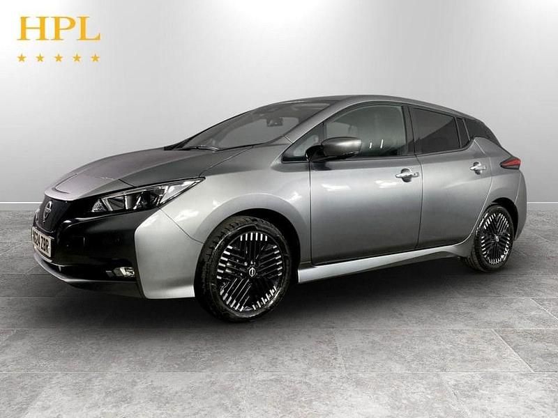 Used Nissan Leaf N-Connecta 110 kW (150 HP) 2024 Grey Hatchback