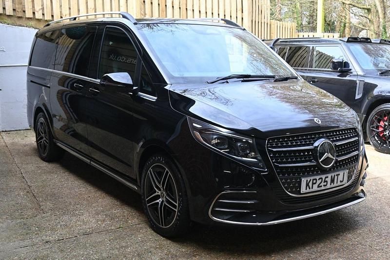 Used Mercedes V300 AMG line 2025 Black MPV