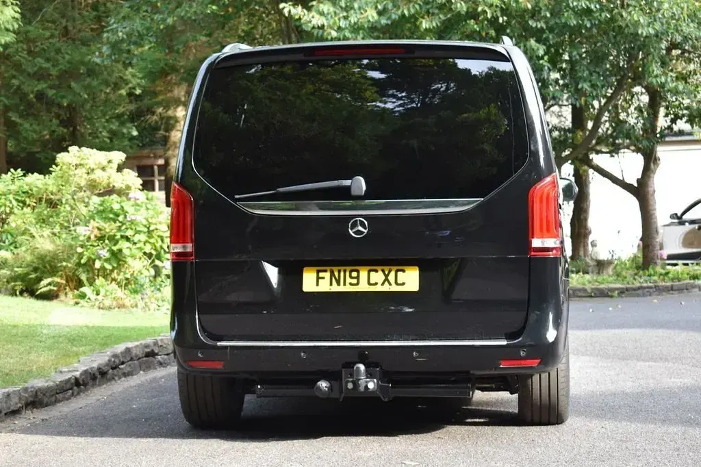 Used Mercedes V250 AMG line 190 HP (139 kW) 2019 Black MPV
