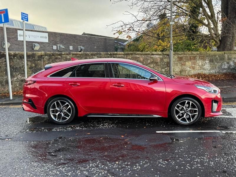 Used Kia ProCeed GT-Line 2019 Red Hatchback