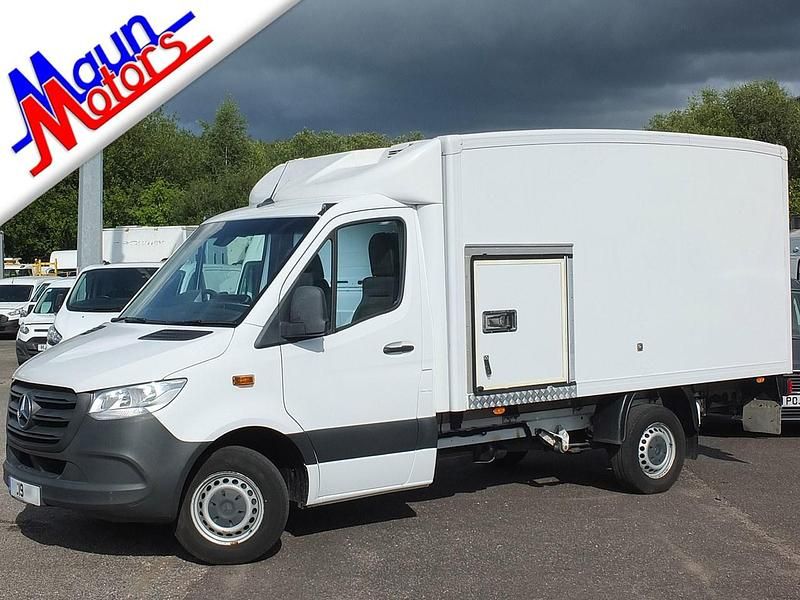 Used Mercedes Sprinter 140 HP (102 kW) 2019 White Van