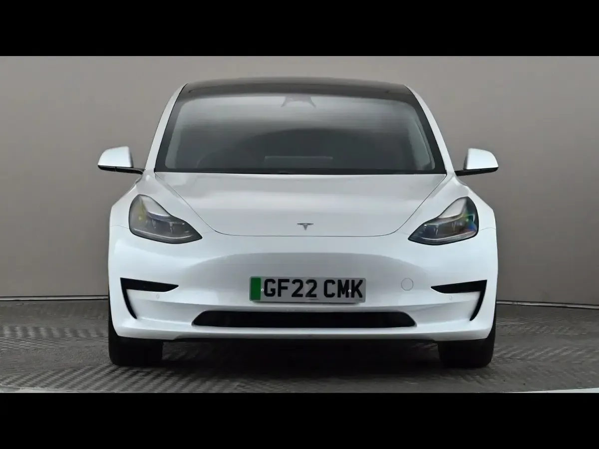 Used Tesla Model 3 Standard Range 208 kW (283 HP) 2021 White Sedan