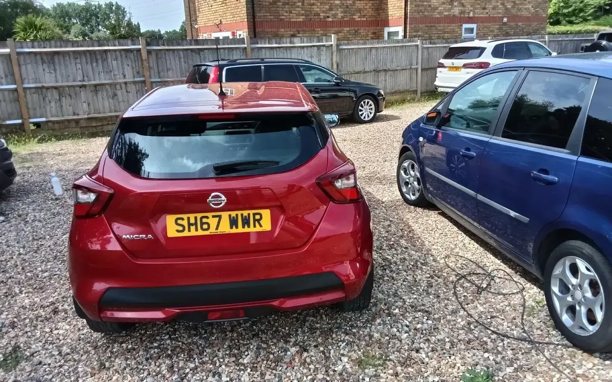 Used Nissan Micra Acenta 71 HP (52 kW) 2017 Red Hatchback