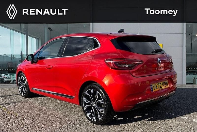 Used Renault Clio V Techno 140 HP (102 kW) 2023 Red Hatchback