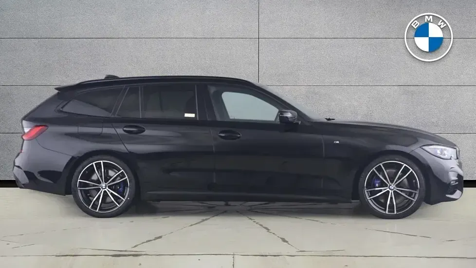 Used BMW 320 M Sport 187 HP (137 kW) 2021 Black Estate