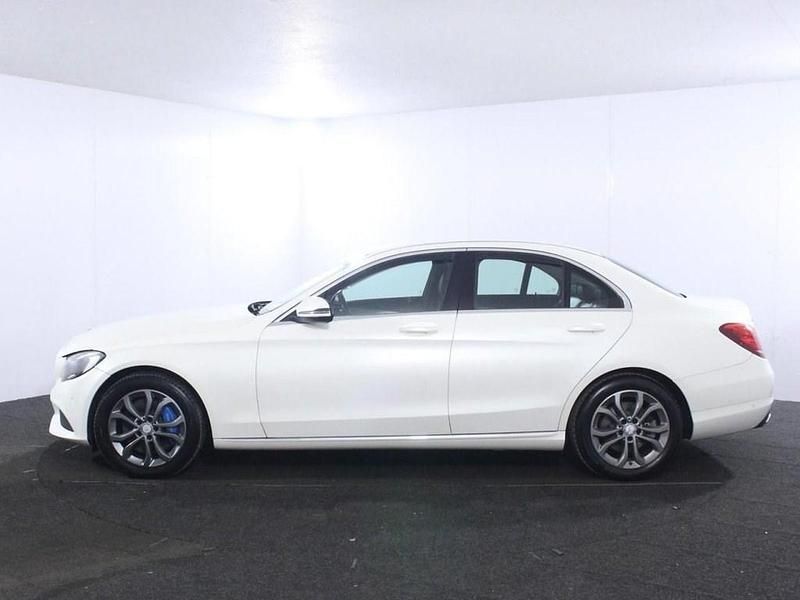 Used Mercedes C350e 80 HP (58 kW) 2016 White Sedan