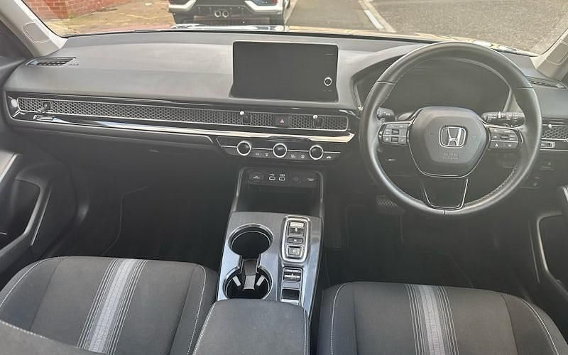 Used Honda Civic Elegance 143 HP (105 kW) 2025 Hatchback