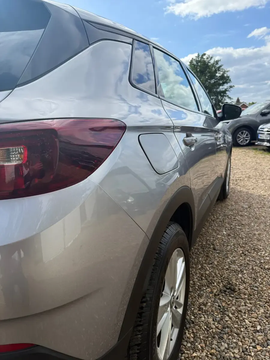 Used Vauxhall Grandland X 130 HP (95 kW) 2018 Grey SUV