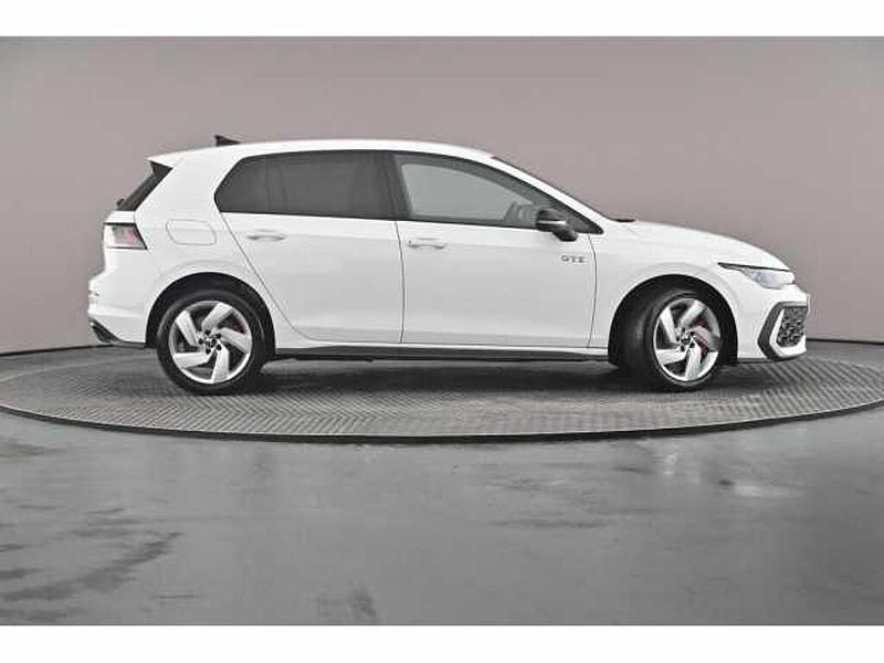 Used VW Golf VIII 272 HP (200 kW) 2024