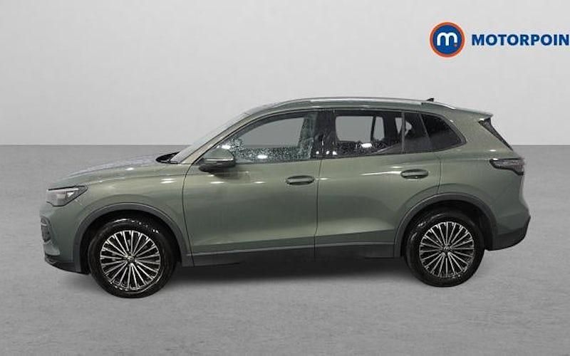 Used VW Tiguan Match 150 HP (110 kW) 2025 Green SUV