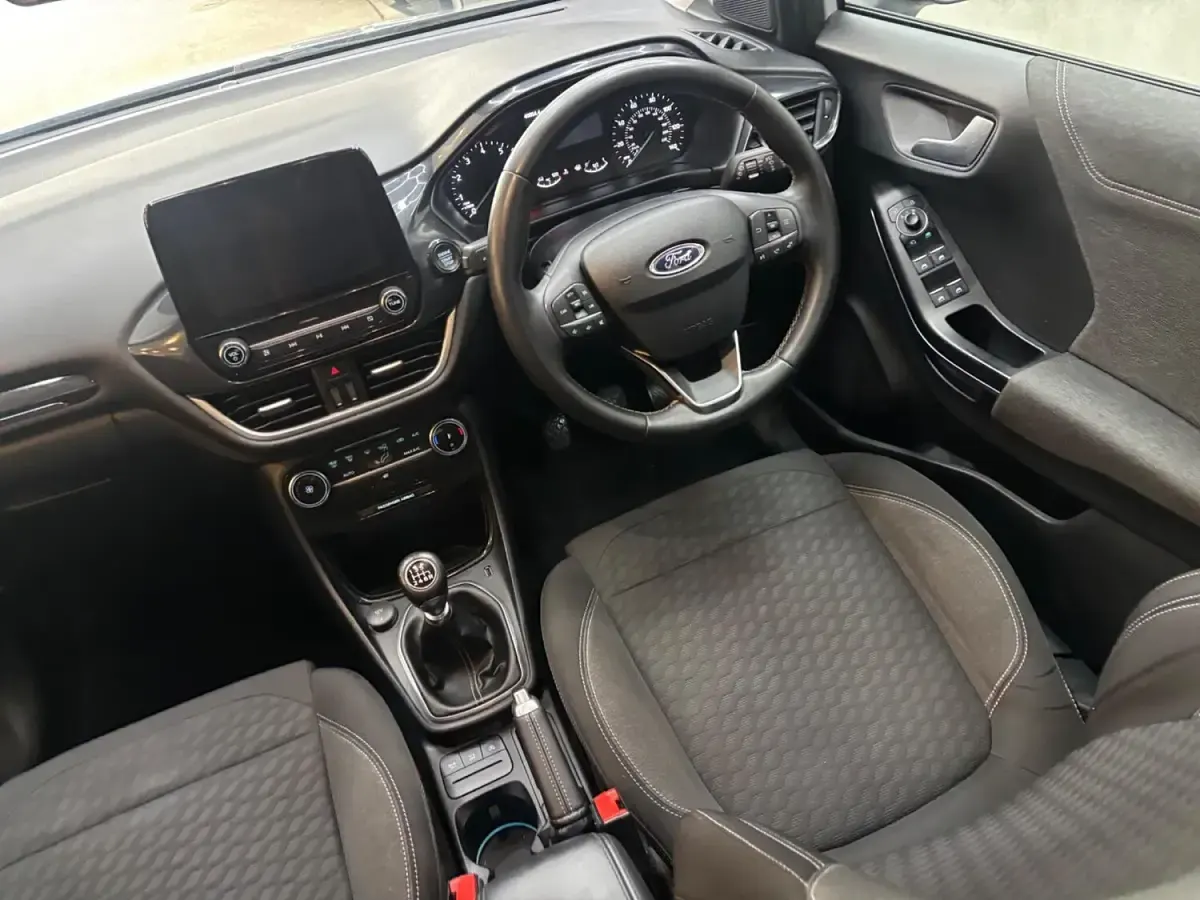 Used Ford Puma Titanium 125 HP (91 kW) 2024 Grey SUV