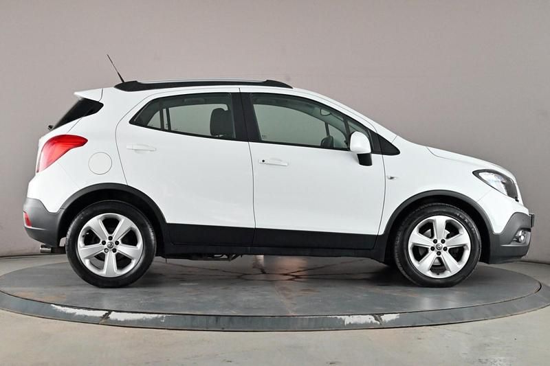 Used Vauxhall Mokka S 140 HP (102 kW) 2015 White SUV