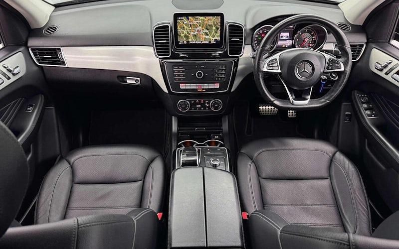 Used Mercedes GLE250 AMG line 204 HP (150 kW) 2017 Estate