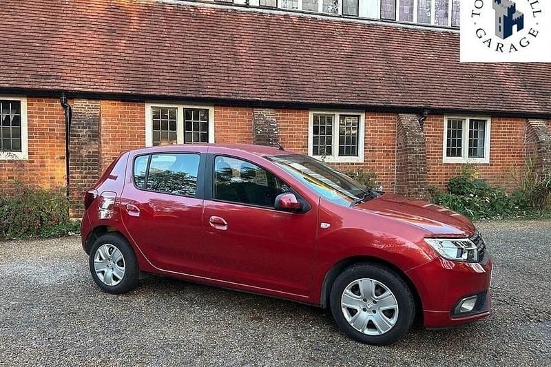 Used 2017 Dacia Sandero Lauréate | £6,000 (Fair price) - Image 1/1