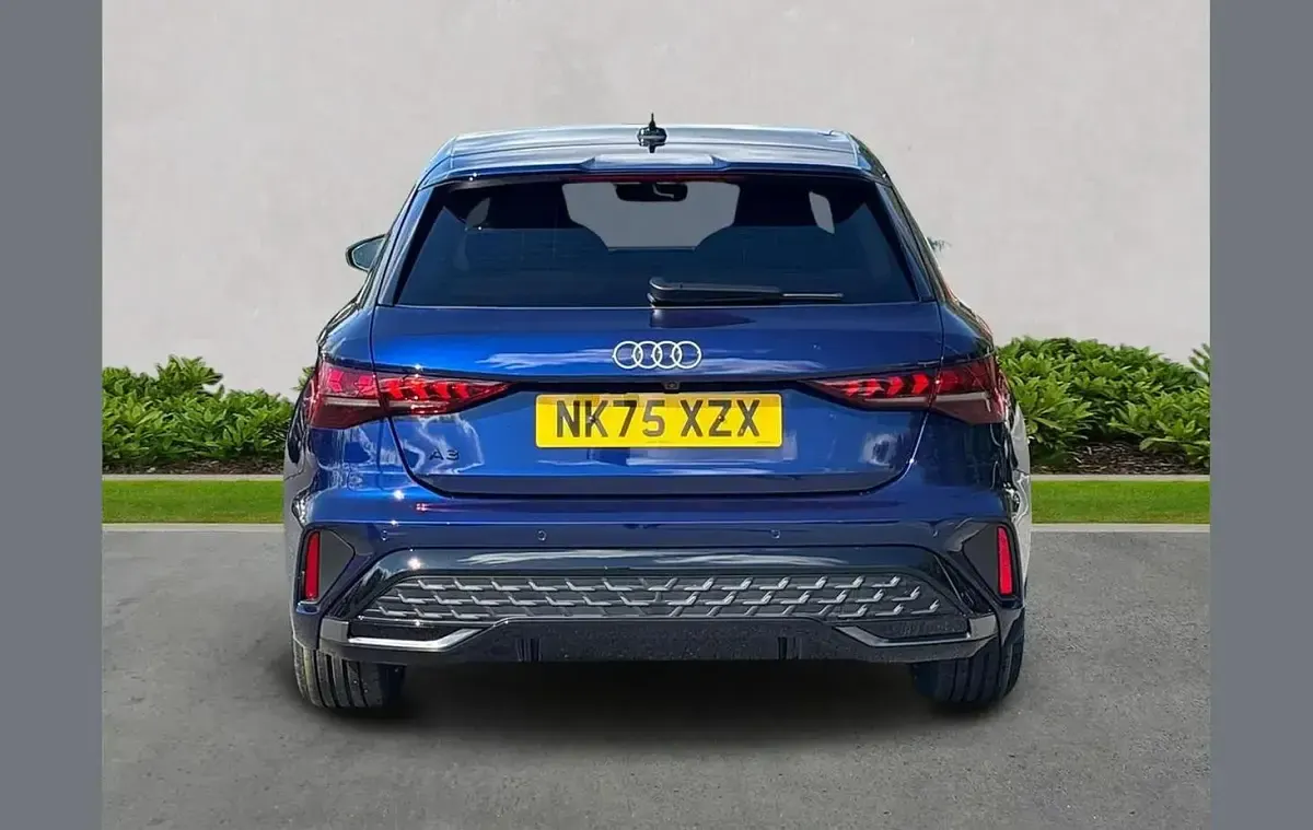 Used Audi A3 S-Line 147 HP (108 kW) 2025 Blue Hatchback