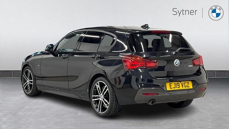 Used BMW 118 M Sport 134 HP (98 kW) 2019 Black Hatchback