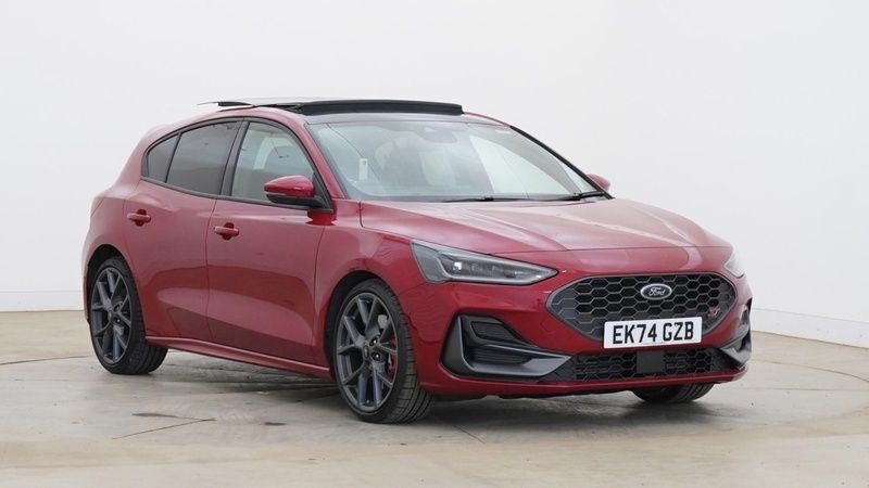 Red Used 2024 Ford Focus ST Hatchback | £31,995 - Image 1/4