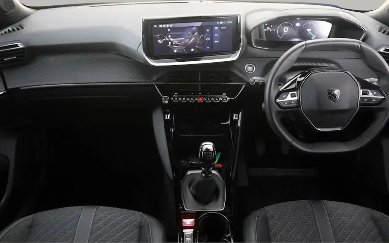 Used Peugeot 2008 Allure 131 HP (96 kW) 2024 Blue SUV