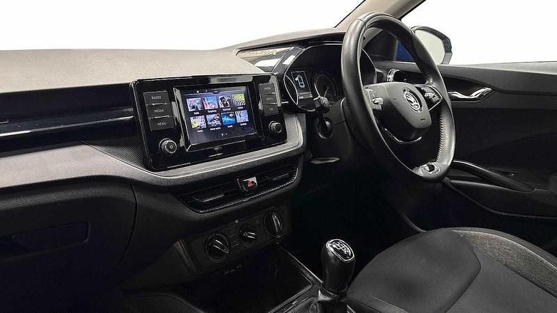 Used Skoda Fabia Comfort 79 HP (58 kW) 2022 Energy blue Hatchback