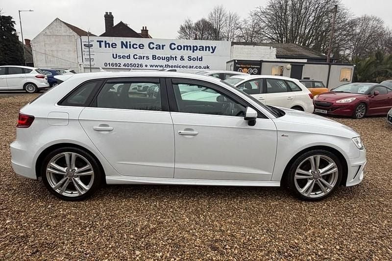 Used Audi A3 S-Line 150 HP (110 kW) 2016 White Hatchback