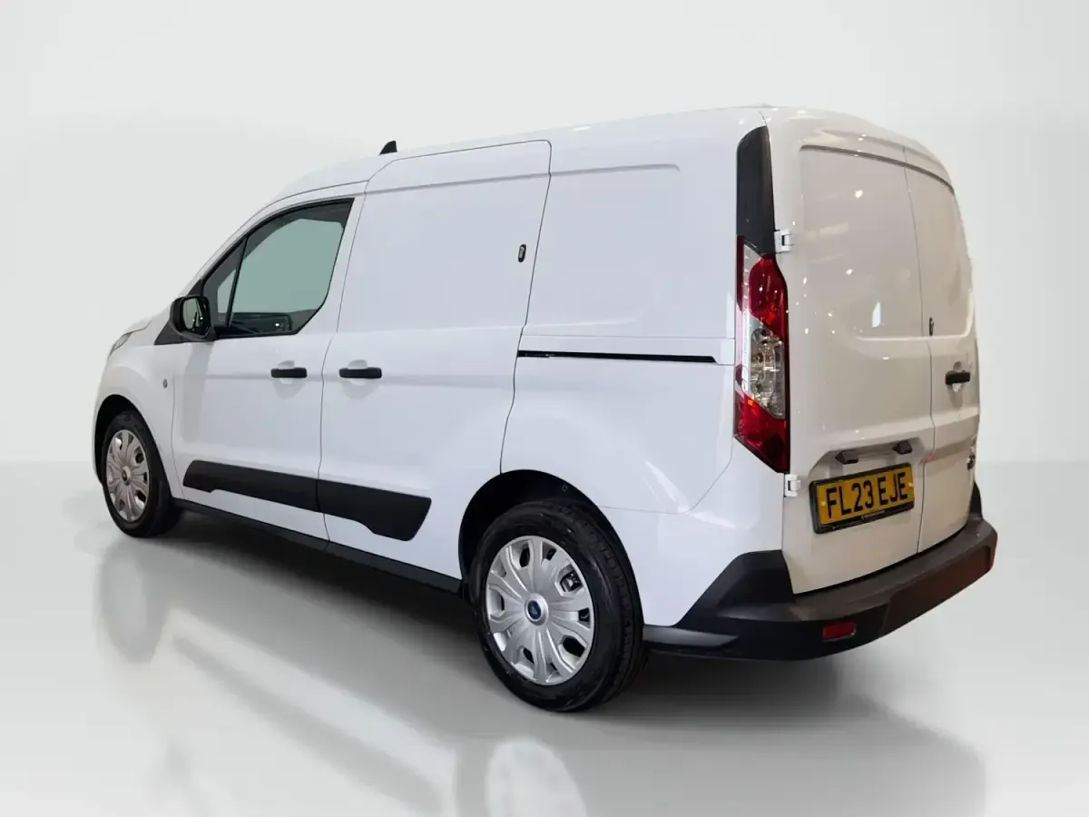 Used Ford Transit Connect Trend 75 HP (55 kW) 2023 White MPV