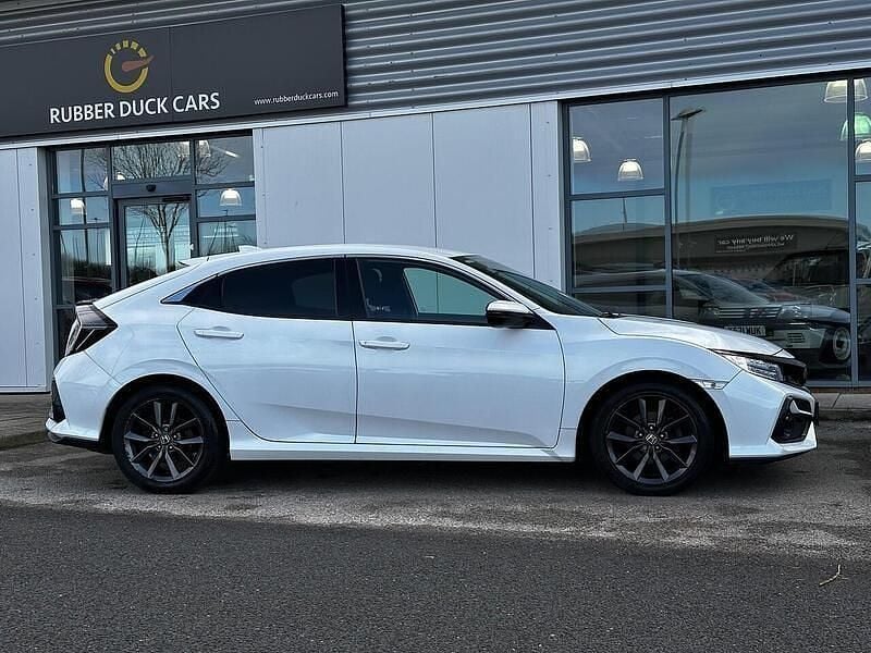 Used Honda Civic SR 126 HP (92 kW) 2021 White Hatchback