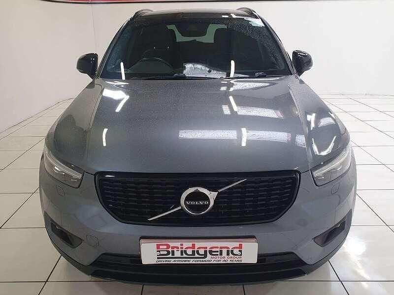 Used Volvo XC40 R-Design 2019 Grey SUV