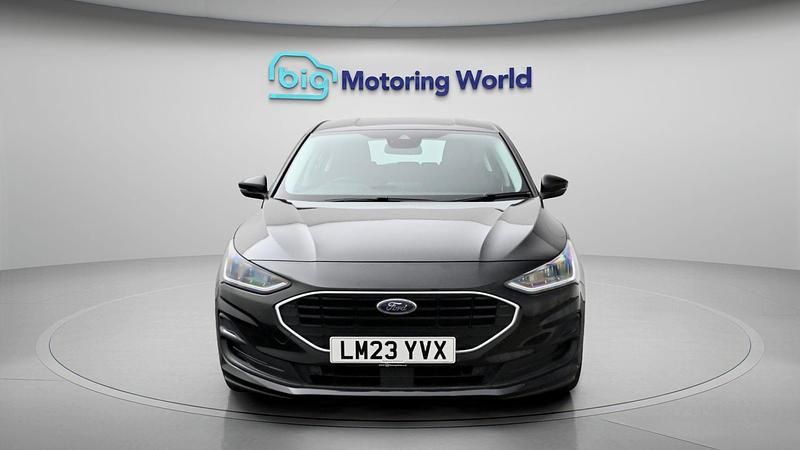 Used Ford Focus Zetec 118 HP (86 kW) 2023 Black Hatchback