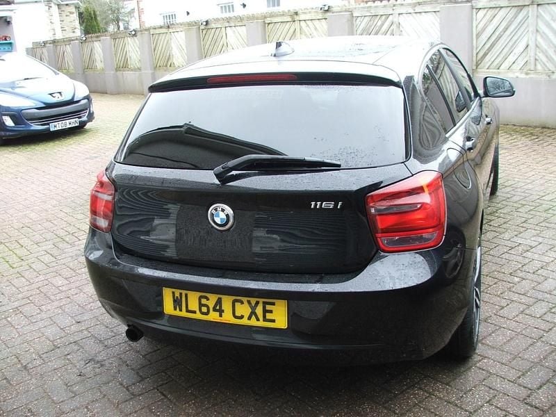 Used BMW 116 Sport Line 2014 Black Hatchback