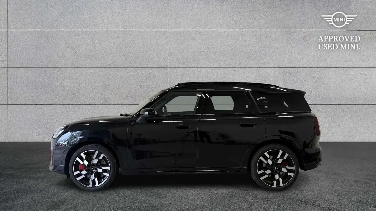 Used Mini John Cooper Works Countryman 296 HP (217 kW) 2024 Black SUV