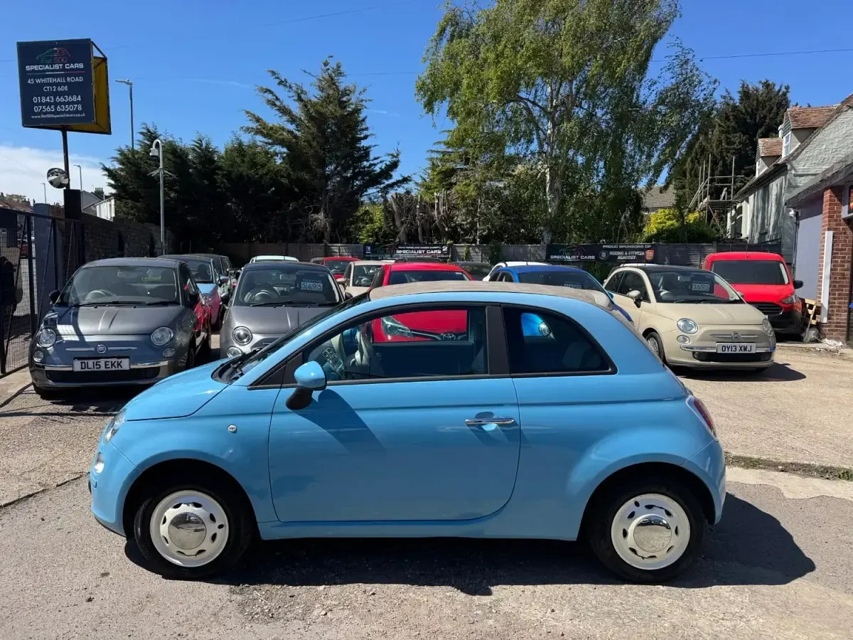 Second-hand Fiat 500 Pop 69 CP (50 kW) 2013 Albastru Cabrio