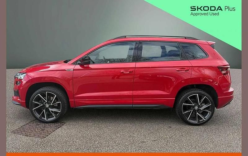 Used Skoda Karoq SportLine 150 HP (110 kW) 2023 Velvet red metallic SUV