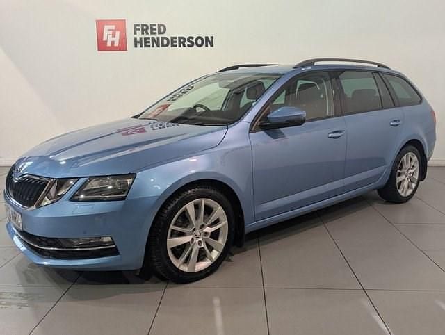 Used Skoda Octavia SE L 150 HP (110 kW) 2018 Blue Estate