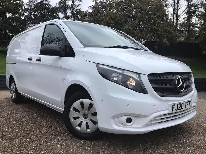 White Used 2020 Mercedes Vito Progressive MPV | £10,790 (Super price) - Image 1/4
