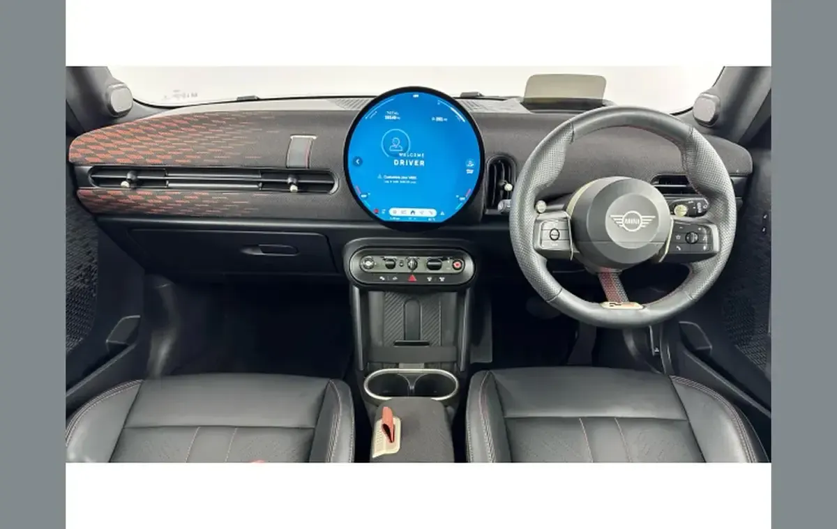 Used Mini Cooper Sport 200 HP (147 kW) 2024 Black Hatchback