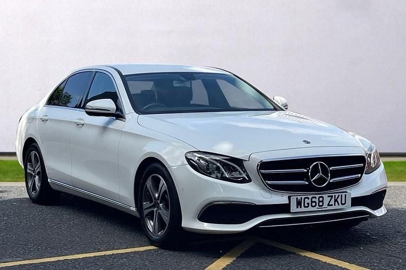 Used Mercedes E200 SE 184 HP (135 kW) 2018 White Sedan