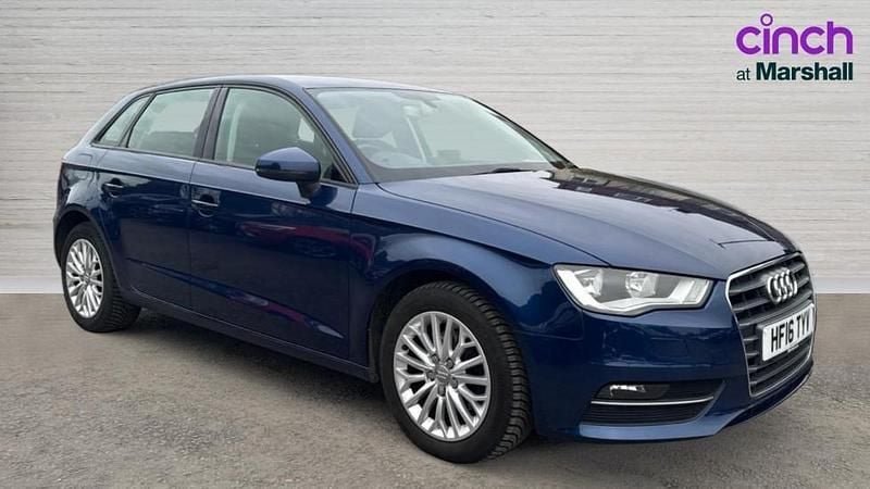 Used Audi A3 150 HP (110 kW) 2016 Blue Hatchback