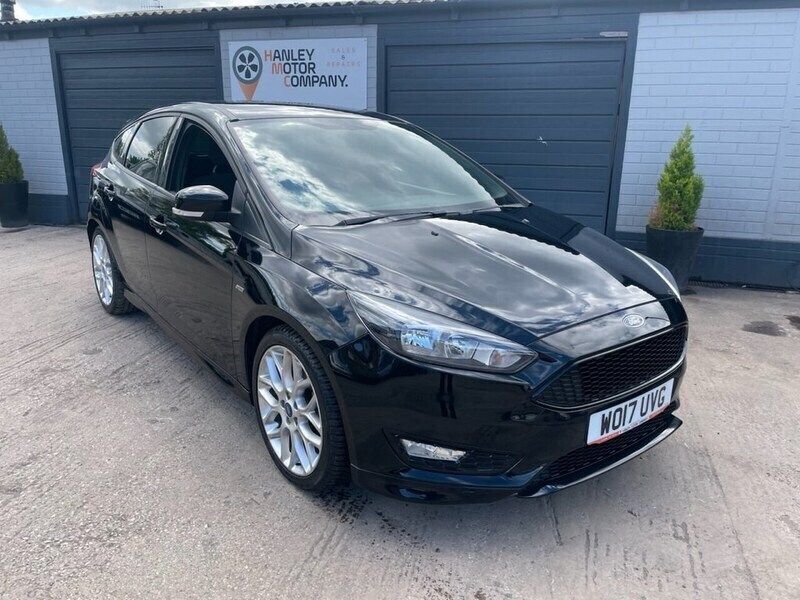 Black Used 2017 Ford Focus ST-Line Hatchback | £8,995 (Fair price) - Image 1/4