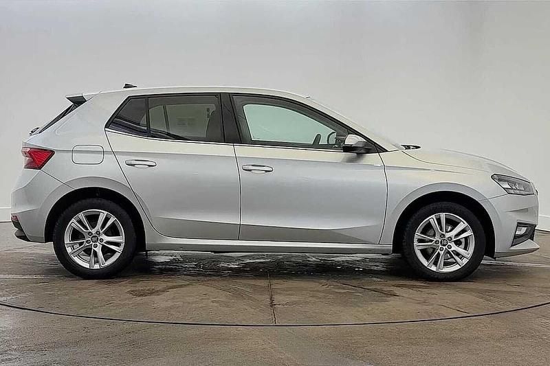 Used Skoda Fabia SE L 113 HP (83 kW) 2025 Brilliant silver metallic Hatchback