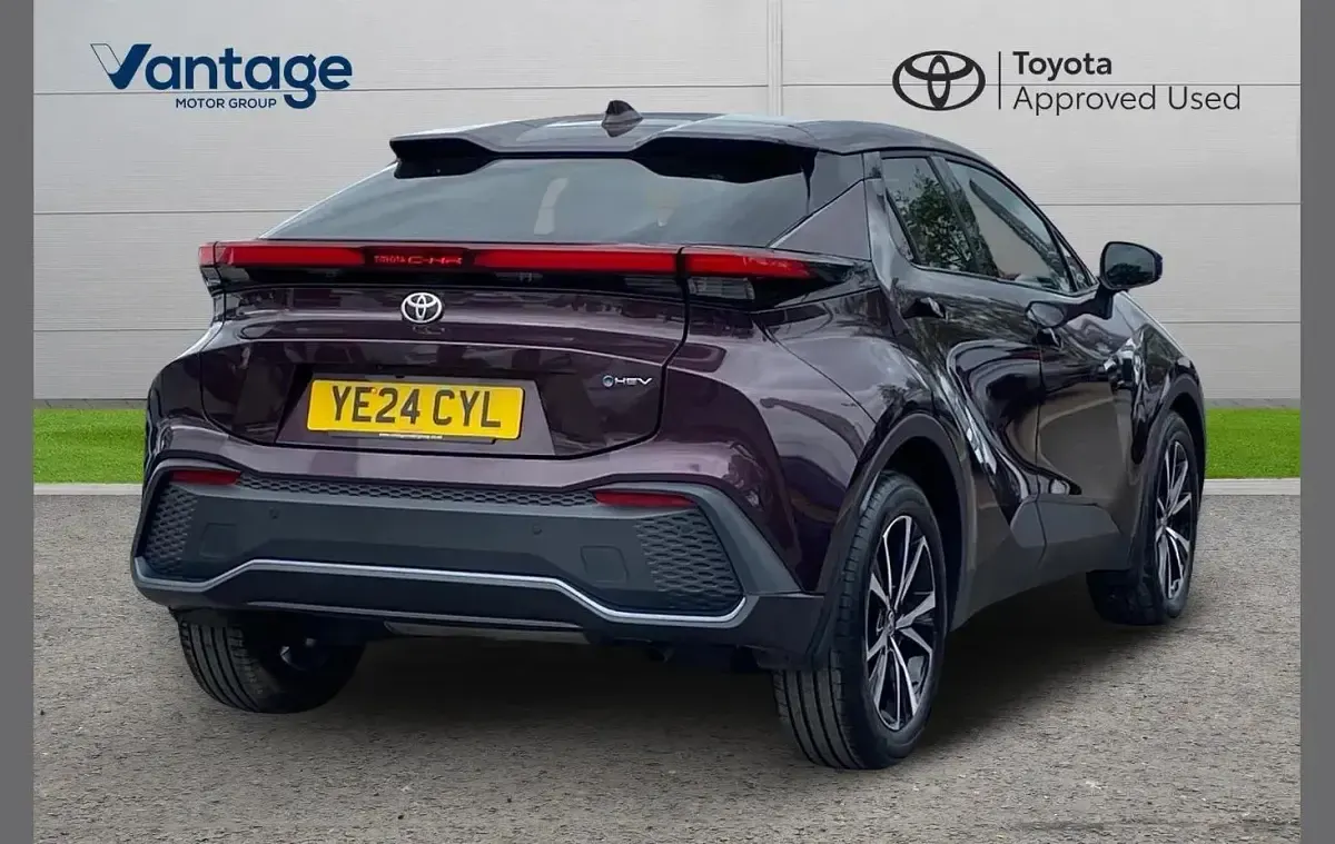 Used Toyota C-HR Design 138 HP (101 kW) 2024 Other SUV