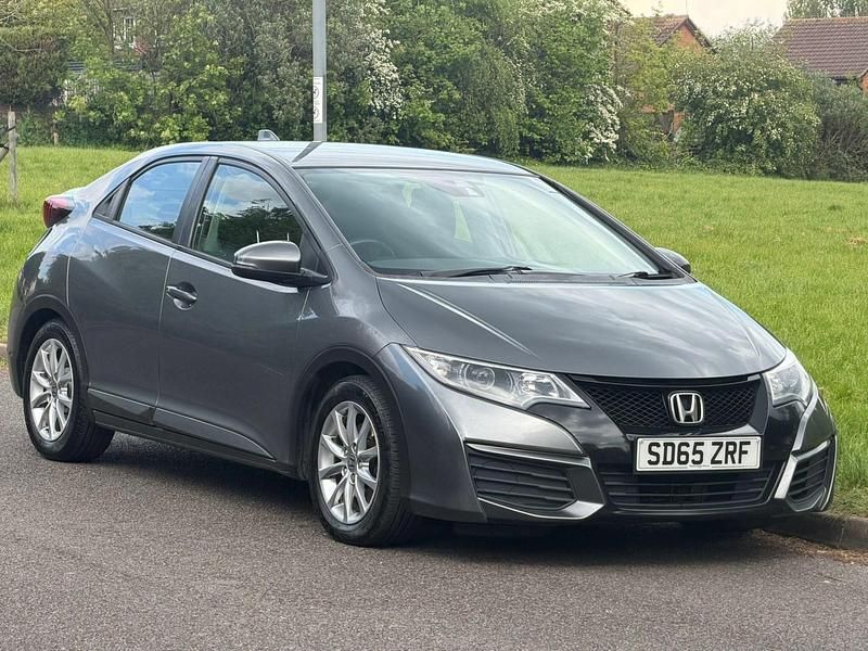 Begagnad Honda Civic S 2015 Grå Halvkombi