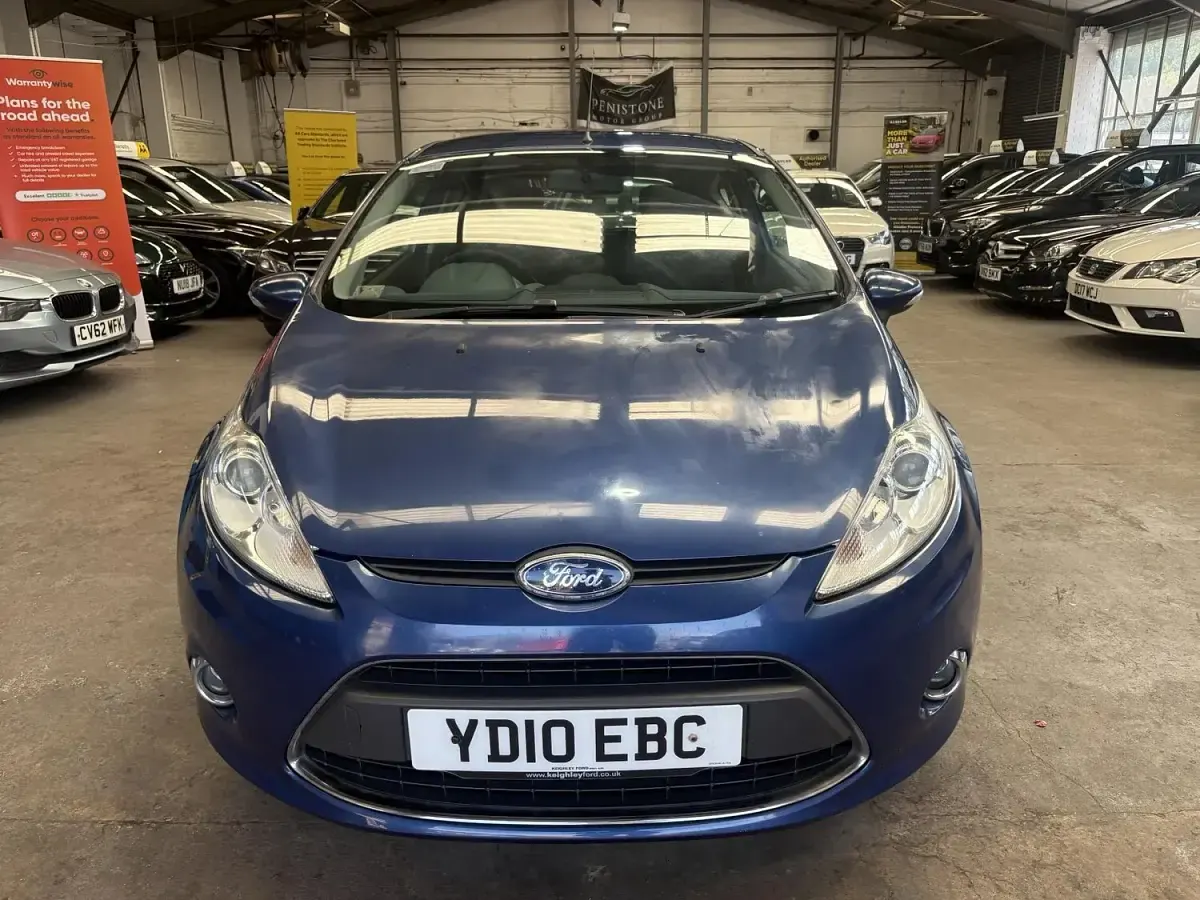 Used Ford Fiesta Zetec 82 HP (60 kW) 2010 Blue Hatchback