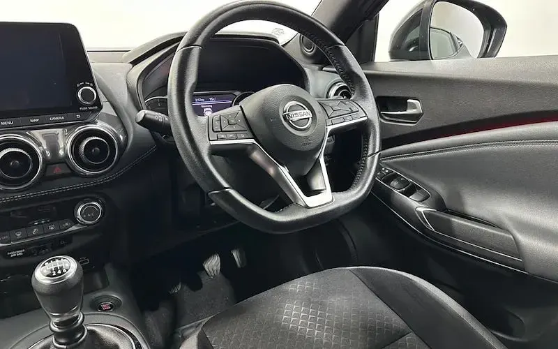 Used Nissan Juke N-Connecta 117 HP (86 kW) 2020 Black SUV