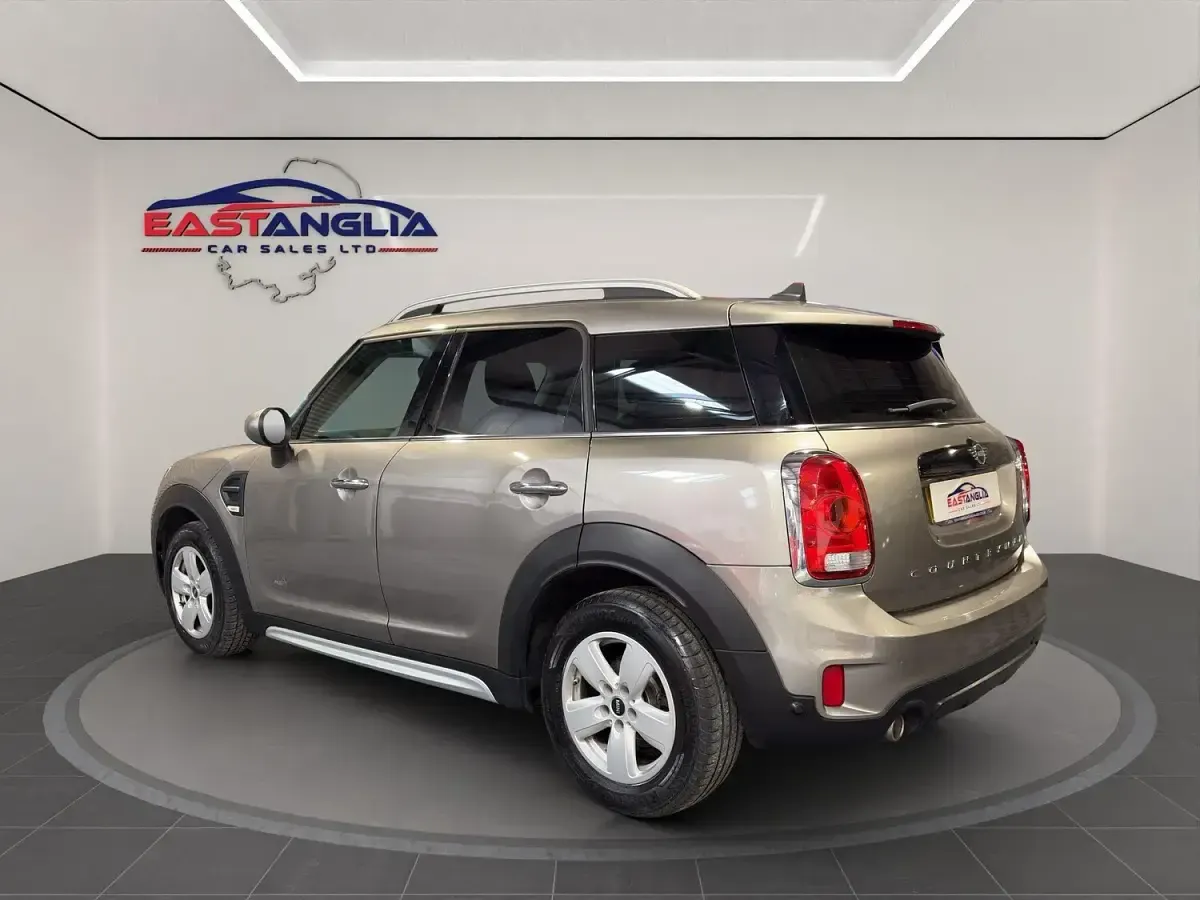 Used Mini Cooper D 150 HP (110 kW) 2018 Silver Hatchback