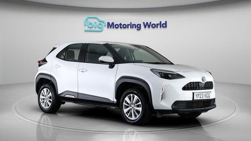 Used Toyota Yaris Cross 116 HP (85 kW) 2023 White SUV